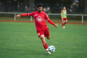 阿莱格里：在1-0领先之后，球队看起来就像是已经达成了目标（配图示意）